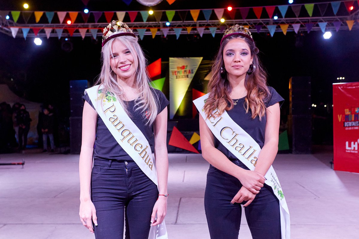 lasherasmza's tweet image. 🍇👑Abrimos las #VendimiasDistritales en el Parque de la Familia. El Challao y Panquehua ya tienen sus reinas‼️El intendente @mdanielorozco participó de esta fiesta"Con alma de barrio" que hoy continúa en el Gimnasio 9 del B° Cementista para las familias de Ciudad y La Cieneguita