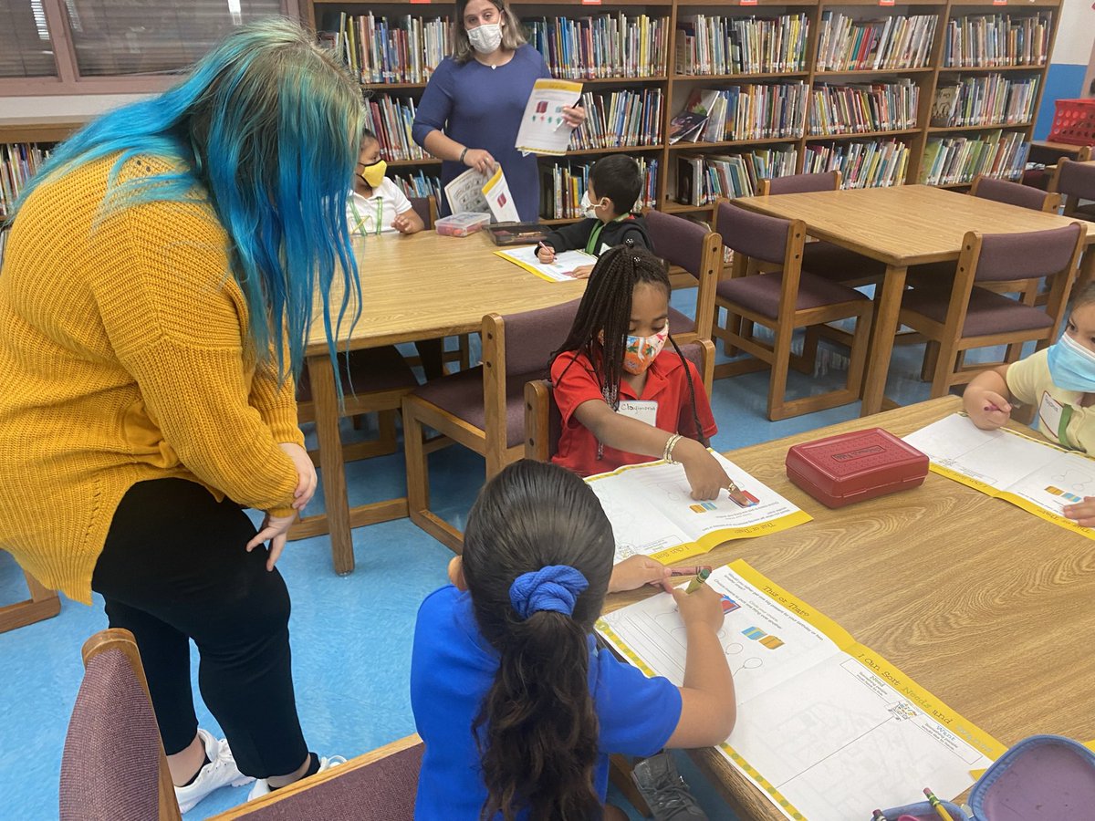 Our students are learning from <a href="/PBAUniversity/">Palm Beach Atlantic</a> students and <a href="/JASouthFlorida/">Junior Achievement of South Florida</a> all about financial literacy ! Our Kindergartners learned how to make individual choices. <a href="/EricaHenn5/">Erica Henn</a> <a href="/MESeagles/">Melaleuca Elementary</a>