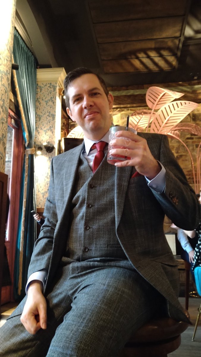 KidsWatching's tweet photo. Look #Moneypenny, the cocktail matches my tie - I had better drink it!!

#TheNamesBond #JamesBond https://t.co/kKoBfc43Rz