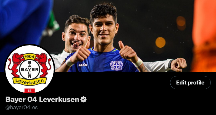bayer04_es's tweet photo. ¿Les gusta nuestra nueva portada?

#SomosBayer04 🖤❤️ https://t.co/076qM5x7fl