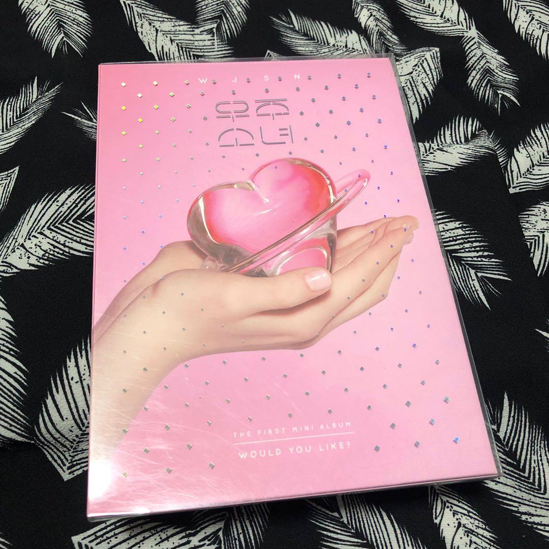 TINYXTEENS's tweet photo. › #UzzuStreamParty #TeamCatchMe
Mi novio el mimido no sabe como mentalmente estoy dedicándole de este nuevo lanzamiento por parte de @claritatetwt sumando el bello regalo que han mandado a mis manos.
𔓕 ′ 𝐹𝑜𝑥𝑦, #𝗕YEOL🦊 .ᐟ https://t.co/VGyewIzvJh