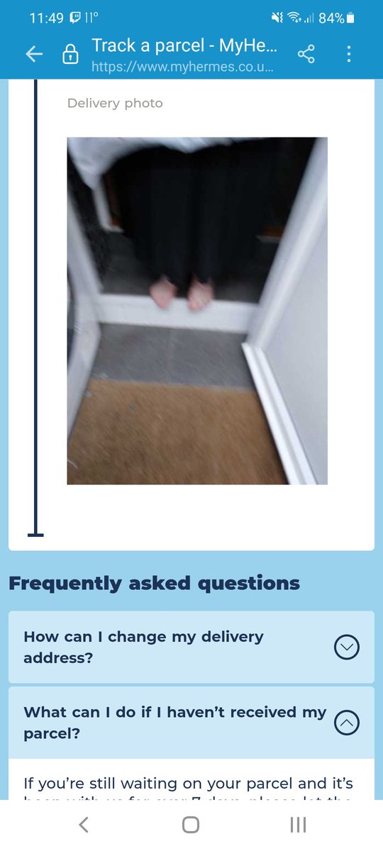 MissElle_93's tweet photo. @Hermesparcels you've delivered my parcel to a house that isn't mine and now i  don't know where it is?! 😭 #shitservice #whosefeetarethese?! https://t.co/z2kZjvTTm8