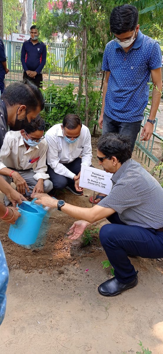 shaileshtiwari's tweet photo. Today at STTC, trainees of Northern Railway and North Central Railway along with  staff , doing tree plantation. This has become regular feature at STTC contributing to green planet movement.  #SwachhBharat #GandhiJayanti @GzbSttc https://t.co/ctzgVJcSdN