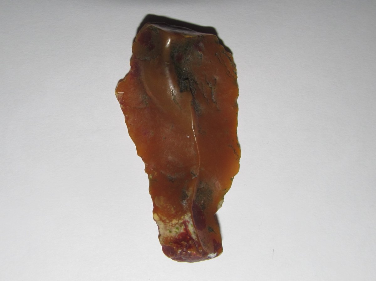 derektaitauthor's tweet photo. This looks like a Neolithic flint tool to me but apparently isn't! #neolithic #stoneage #flinttool @TideLineArt @LondonMudlark @LegoLostAtSea @Rothersman @PlymouthShadows @JasonSandy7 @MudHistorian https://t.co/UPP9iljlvs