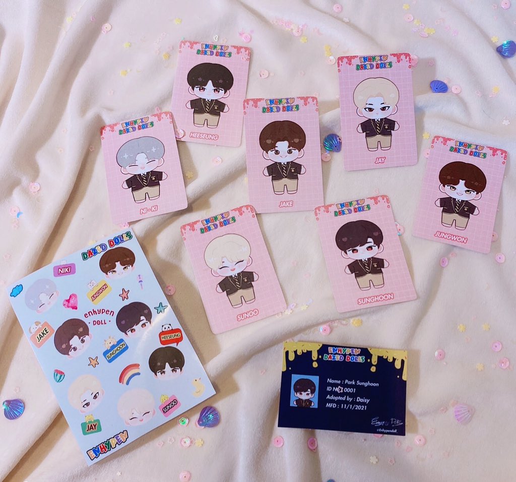 Enhypendoll_'s tweet photo. ✨มาช้าแต่มานะ✨ขอแซงคิวน้องๆ mock up ด้วยเซต Special gift คิ้วท์ๆสุดพิเศษนี้🎁 สำหรับแม่ๆที่จองไว้แล้ว เตรียมรอรับของแถมพิเศษพร้อมน้องๆได้เล๊ยย โดยเฉพาะ Griptok ของ SetC น่ารักสุดๆ แถมด้วยถุงผ้าสำหรับแม่ๆ100คนแรกด้วยน้า ส่วนใครที่ยังไม่ได้จองรีบจองเลยค่า ⚡️

#ตลาดนัดenhyphen https://t.co/bYwB93cxJu