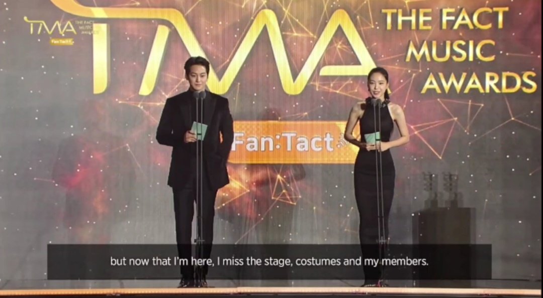 fiercelyapink_'s tweet photo. "but now that i'm here, I miss the stage, costumes and my members" - son naeun at the fact music awards 😭😭 https://t.co/smQYO0FqlJ