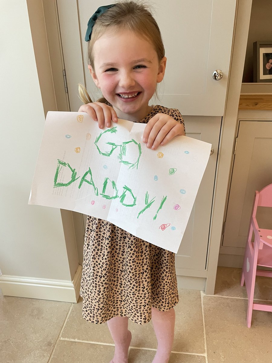 Sophdodds's tweet photo. Good luck Daddy @LouisDodds @HanleyTown66 💙🤍 https://t.co/UokxUnRMtt