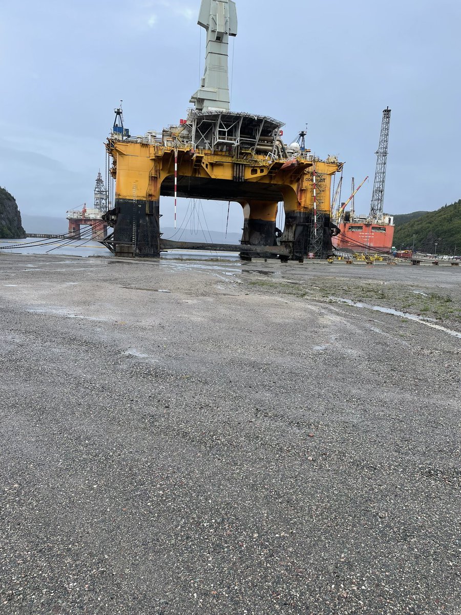 Dmercer2121's tweet photo. Great to be back To the Terra Nova and watching the progress and workers with light in their eyes,putting hard work into getting The FPSO back into production for 10 more years, you have to like it. @UniforTheUnion 
@NoiaNL @NLFL_labour @Trades_NL and the many workers that waited https://t.co/6D0hGgSjjO
