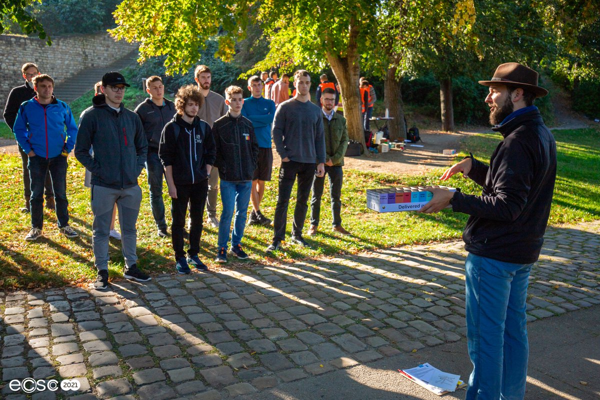 Yesterday's roading game!🙌🏼
A moment for our #ECSC2021 teams to put down their computers and put their communications skills to the test – taking on the role of the router themselves to pass info packets between two gardens of the great Vyšehrad castle 🏰
