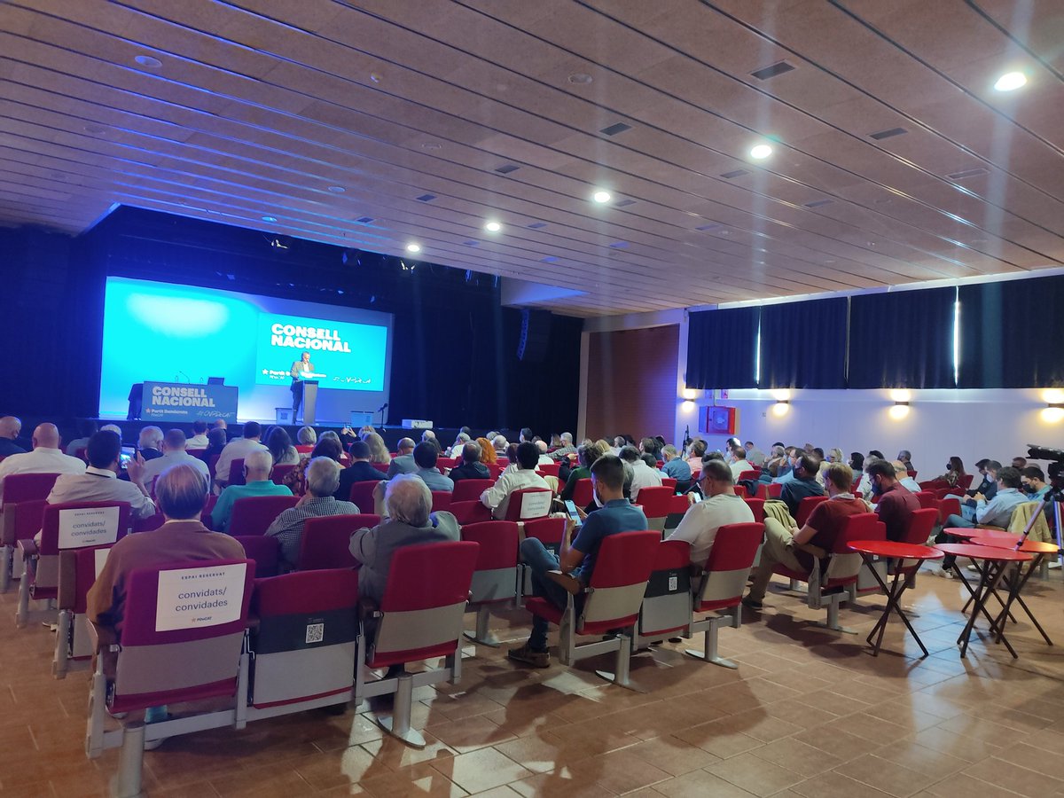PD_CatCentral's tweet photo. Avui els consellers nacionals de la vegueria de #CatalunyaCentral presents al #CNPDeCAT a #Gironella.
Ens sentim orgullosos d'aquest projecte, un projecte de gent que estima aquest país! https://t.co/udYsucz4OF