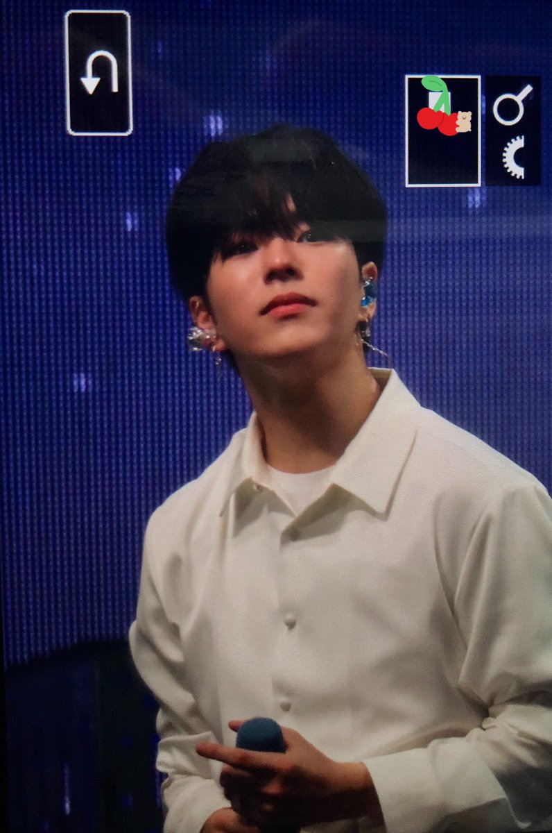 211002 트데이 

#TREASURE #트레저 
#윤재혁 #YOONJAEHYUK