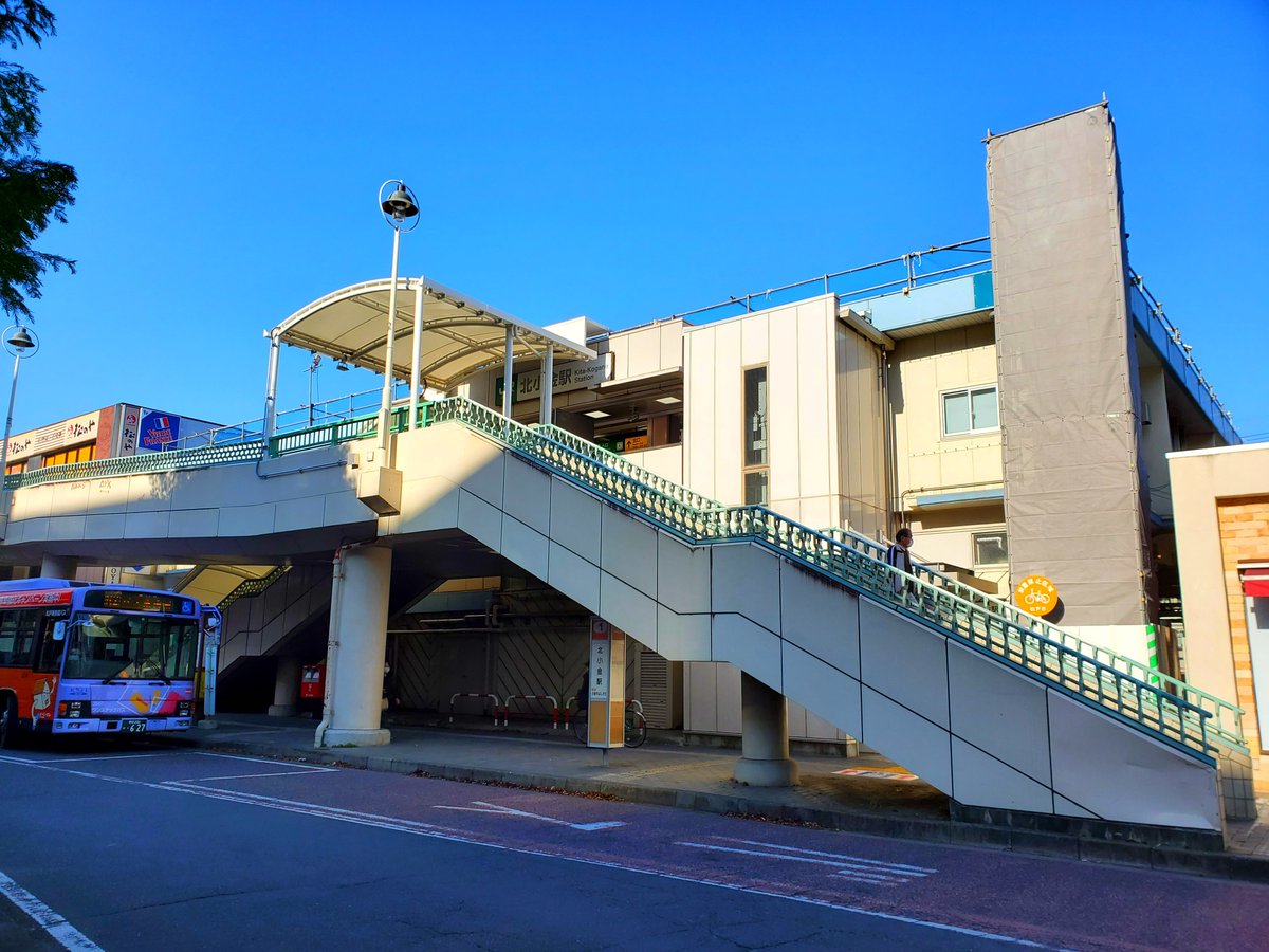 住之江 On Twitter 北小金 島式ホーム1面2線の駅 各駅停車のみ停車する 当駅から武蔵野線に繋がる 北小金支線 が分岐し 貨物列車等が乗り入れている かつてフルコーラスが約45秒もある永楽電気製の発車メロディー 牧場の朝 ムーンリバー が使用されていた