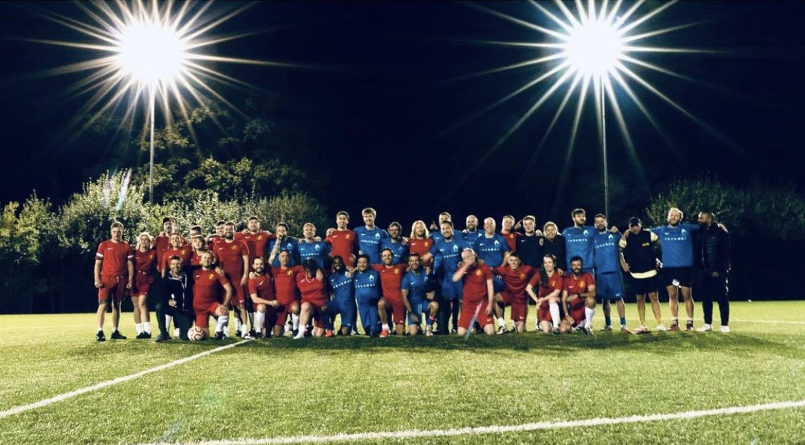DCFilmNews's tweet photo. On Friday, #TheFlashMovie production team aka⚡️Flashton Villa⚡️played against the Aquaman production team on the local soccer field. Ezra Miller was present supporting his team. I wonder who won? https://t.co/YjGdLXpV5y