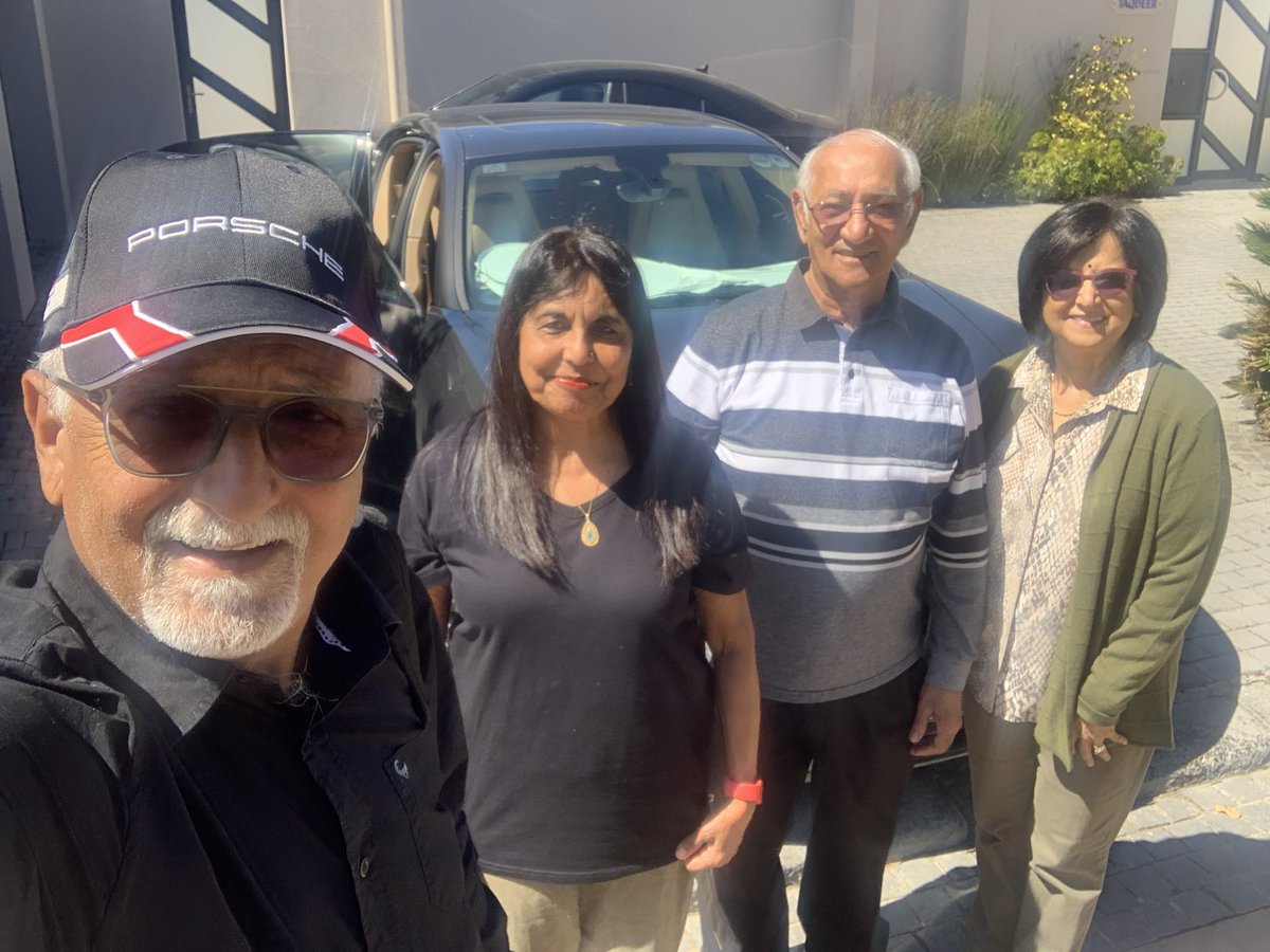 DevMatchRef's tweet photo. Three sisters and three lovely outings with each of them. From Greenpoint to Milnerton and to Century City. Blessed to spend time in each of their homes. Cape Town remains special #greenpoint #sunsetlinks #centurycity #sharesouthafrica #family https://t.co/HGiCO0Q5En