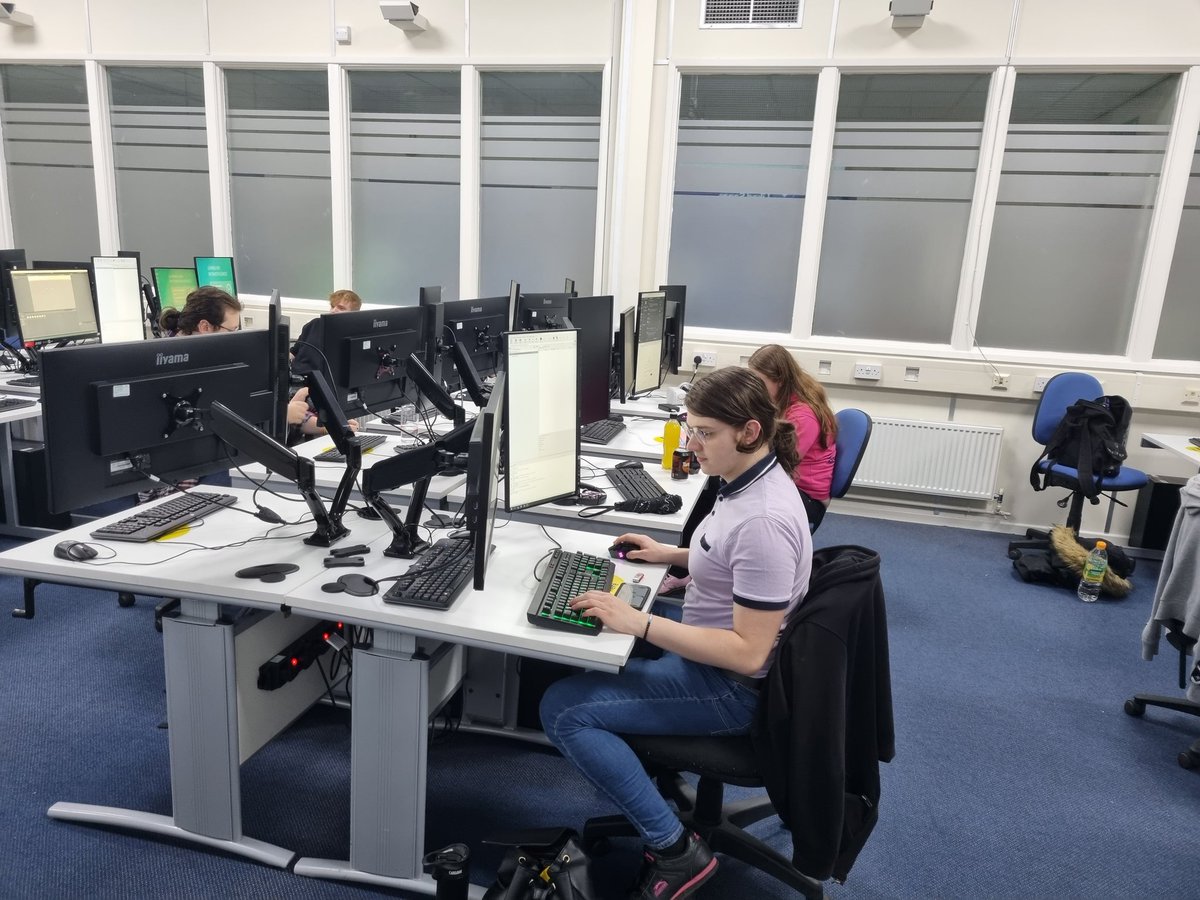UoCGamesDevSoc's tweet photo. Members of the Games Dev Society participating in #LudumDare today!

#gamejam #gamedev #videogames #UoChester https://t.co/bbj9TYHnkU