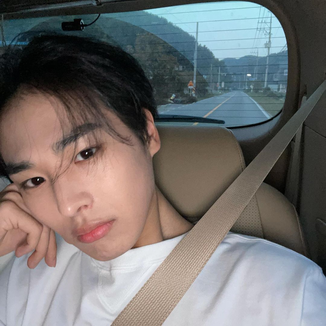 VAliceindia's tweet photo. 021021 b__yccn IG Update
https://t.co/NbvrfEsSYi

[ #BYUNGCHAN ] : ⚡

#빅톤 #최병찬 #병찬 #VICTON #BYUNGCHAN #ALICE #VictonxAlice #VictonxAliceIndia https://t.co/B5FHfnSoo7