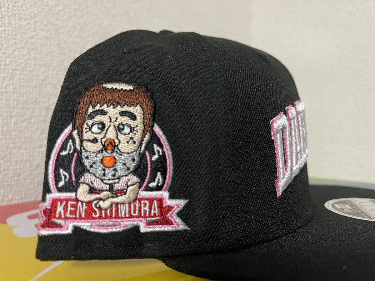 志村けんの大爆笑展　ニューエラ　キャップ　帽子 Amazon.co.jp: 志村けんの大爆笑展 会場限定 だっふんだ