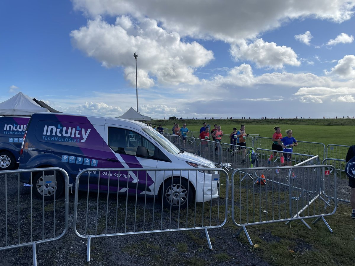 Run Galway Bay tweet media