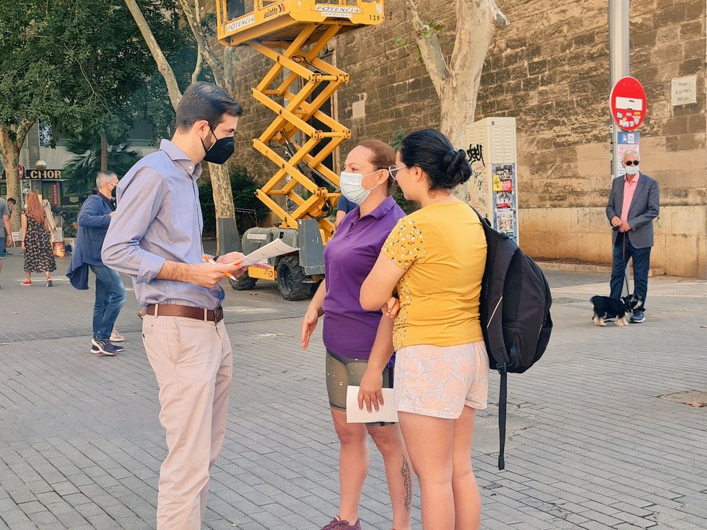 Cs__Mallorca's tweet photo. 🤗 Muchas gracias a todos los que os habéis acercado a nuestra carpa para conocer más sobre nuestras propuestas y acción política. 

���� Seguimos trabajando para conseguir una #PalmaLiberal #moderna e #integradora https://t.co/Vk1syOqOiI