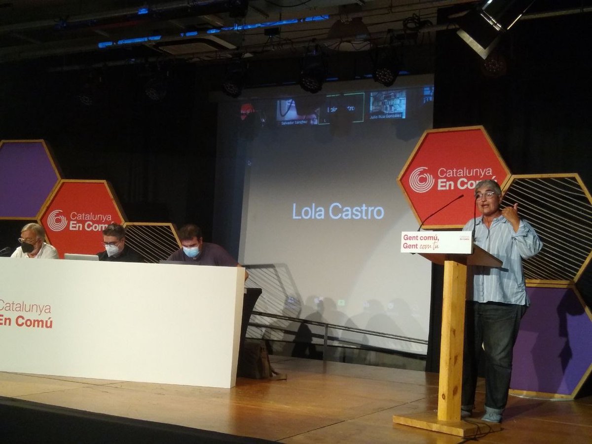 LolaCastro19's tweet photo. Un #ConsellNacional de ⁦@CatEnComu⁩  fonamental , amb un bon  debat  i unes intervencions enriquidores.

Seguim!

#Arrelar #Guanyar #Transformar https://t.co/SgqChOXaHe
