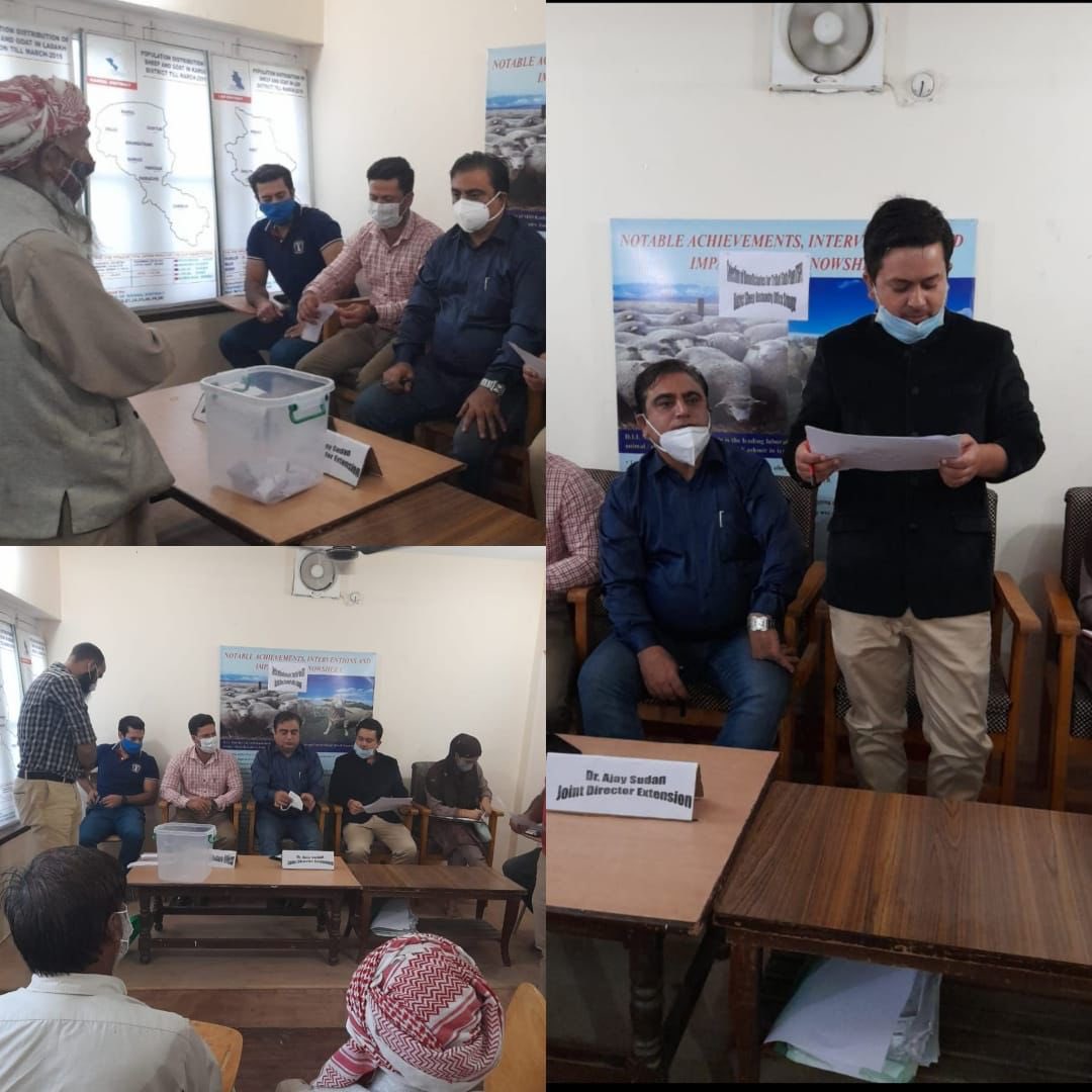 listenshahid's tweet photo. Process underway for gainful employment of 10,000 tribal youth this year: 835 mini Sheep Farms allotted through draw of lots among 5225 applicants in 13 districts. 700 more SF and 500 dairy farms plg. #FarmSchemes https://t.co/GKu9PweSGK