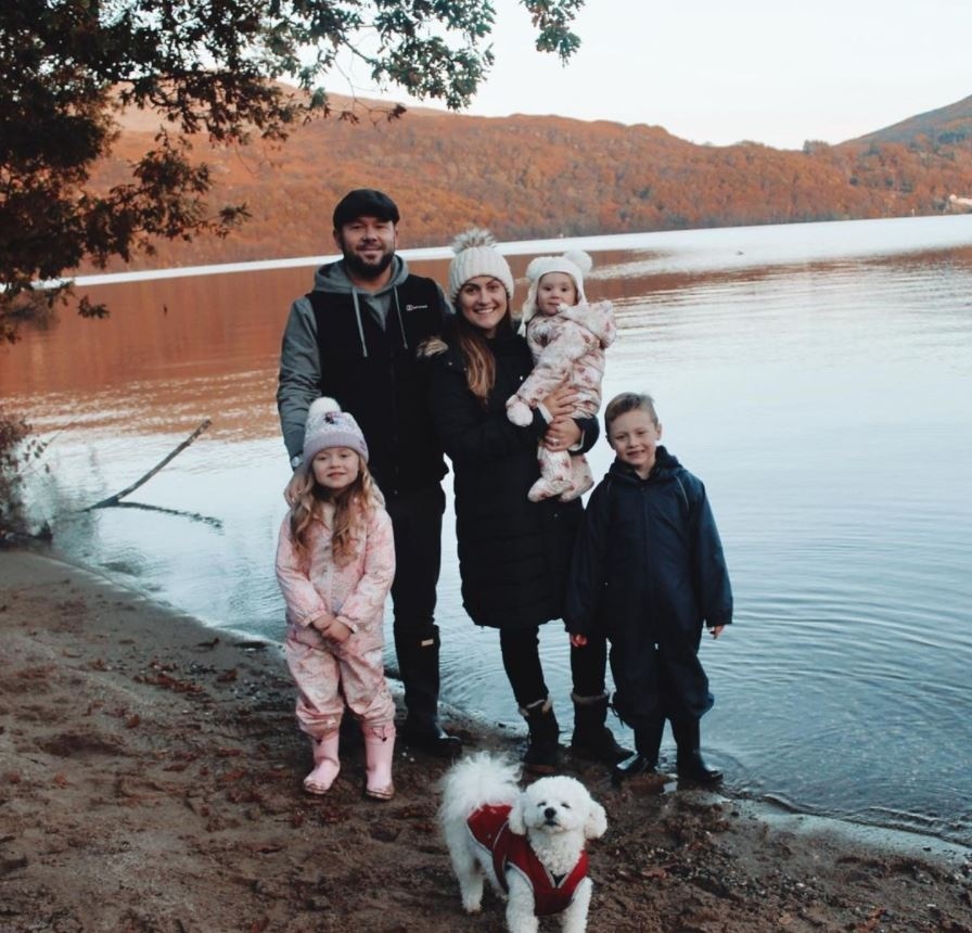 ArgyllHolidays's tweet photo. The Baxter family loved their staycation at Loch Lomond Holiday Park ✨🍃
Find your perfect escape - https://t.co/ma9QFZDXcb
📸@mummybaxterx
#EscapetoArgyll #LodgeHolidays #LochLomondHolidayPark https://t.co/TOG7qQRX7b