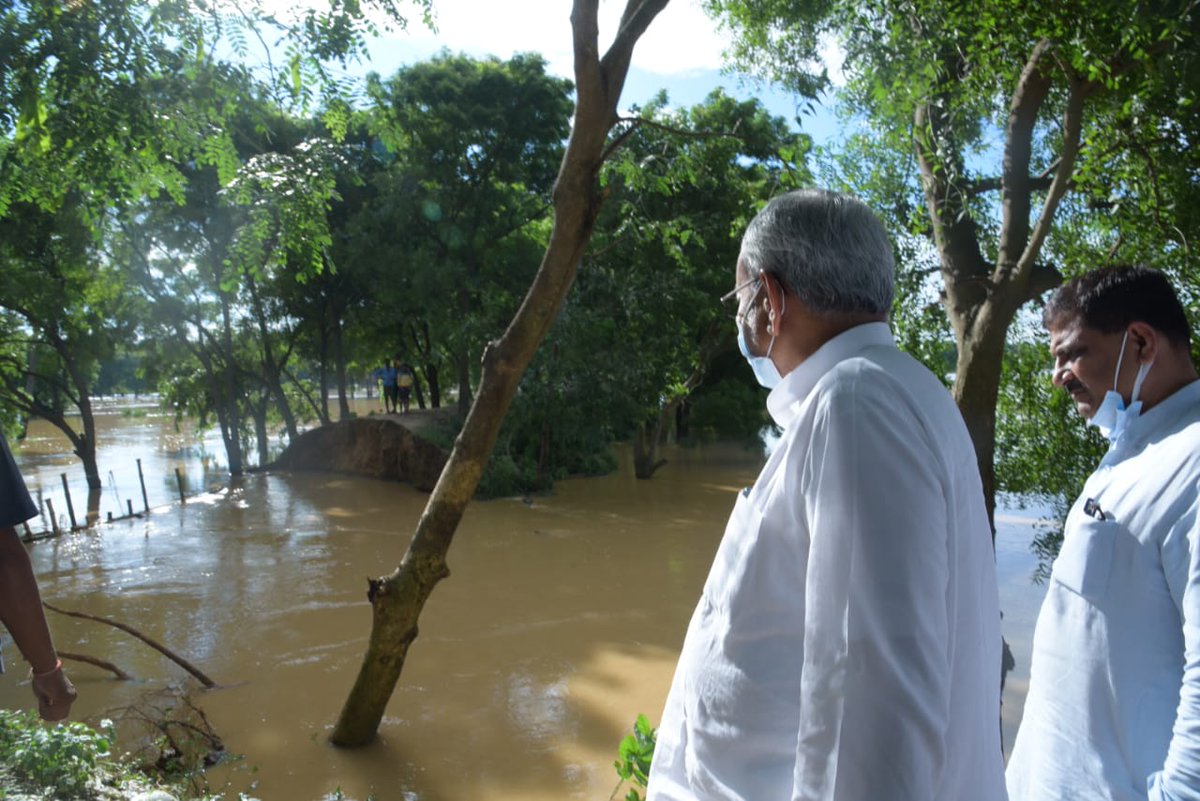 msiddiqieoffice's tweet photo. बाढ़ के ग्राउंड जीरो पर सीएम।
#Rahui #Bind #Asthawan
@NitishKumar @Jduonline https://t.co/5cPzdJIdWJ
