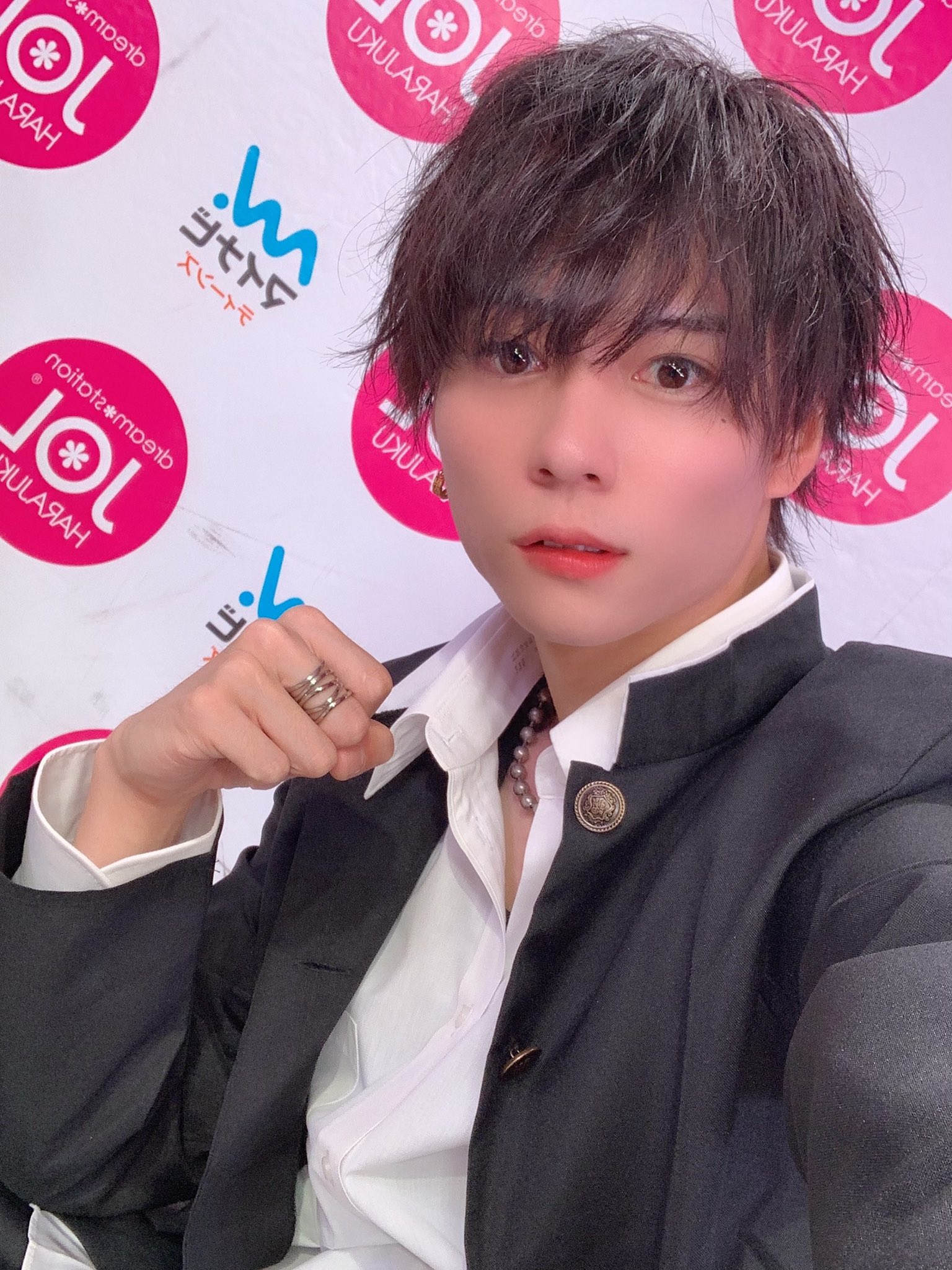 杉本 琢弥 V Twitter 男は黙って学ラン おい 杉本が腕出してんぞおい T Co Krajysz0ak Twitter