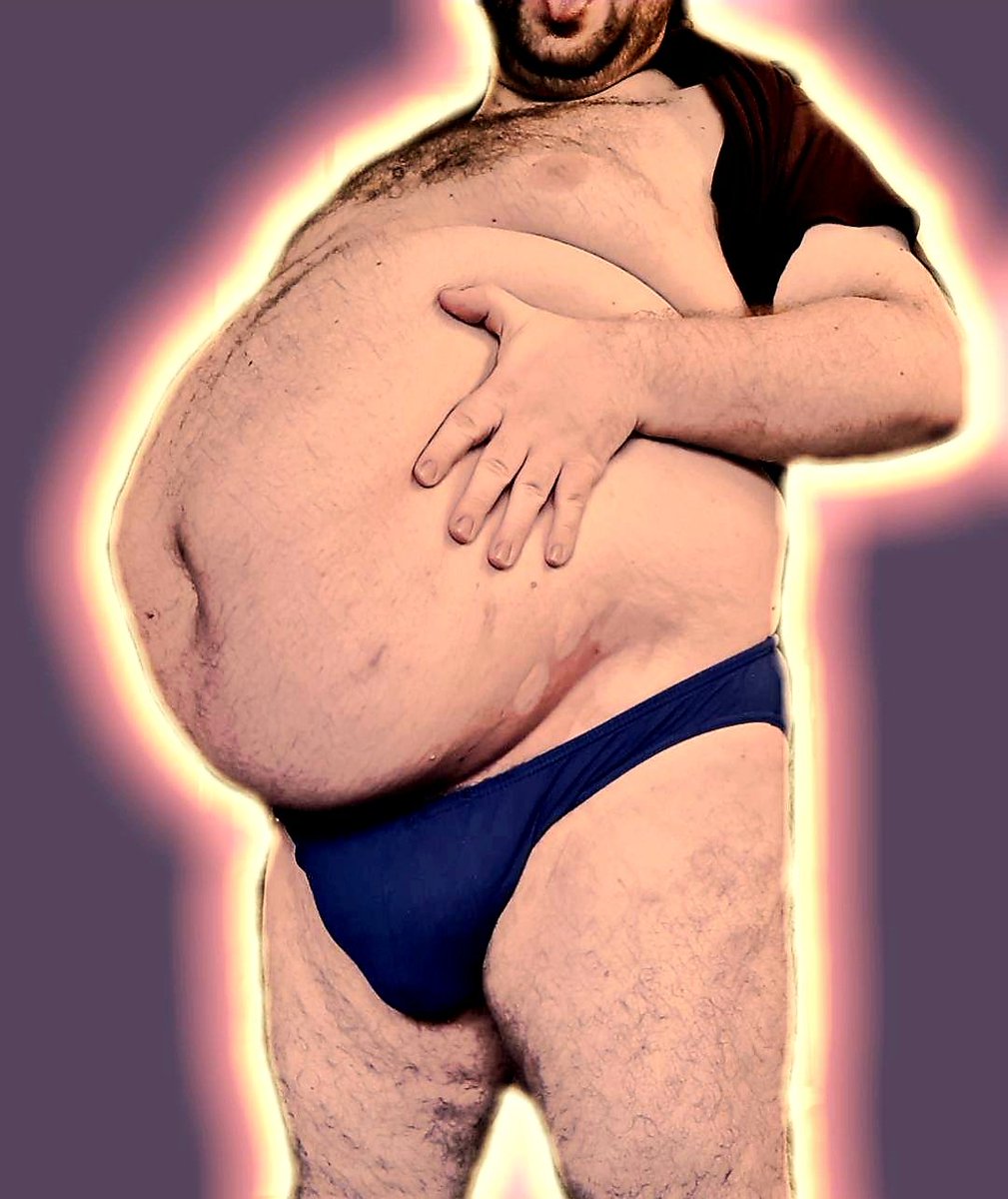 fat_bitch22's tweet photo. Retweet if you want to play with that fat belly? Nah wer will mit der fetten Kugel spielen? 😛#fat #chub #chaser #fatass #gay #gaybear #bigbelly #fett #schwul https://t.co/36cz20brfj