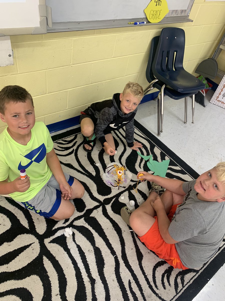 4thBarton's tweet photo. October STEM activities! https://t.co/OreoVArTYl