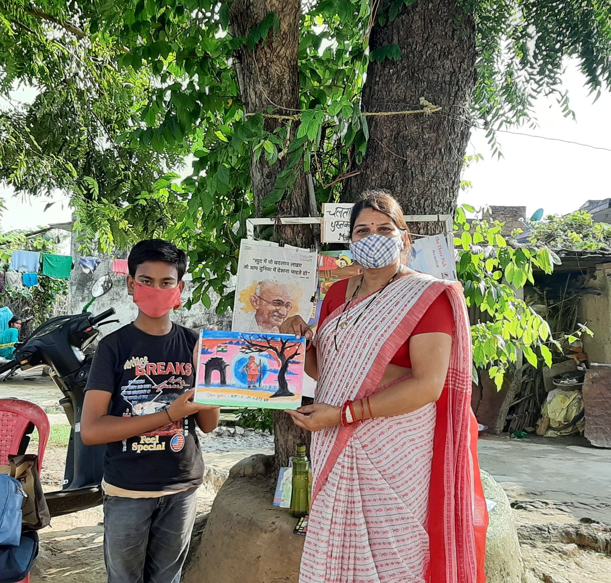 UshaDubey05's tweet image. खुद में वो बदलाव लाइए जो आप दुनिया मे देखना चाहते हैं_ महात्मा गांधी
गांधी जयंती पर हमारी #Mobile_Library
#GandhiJayanti2021