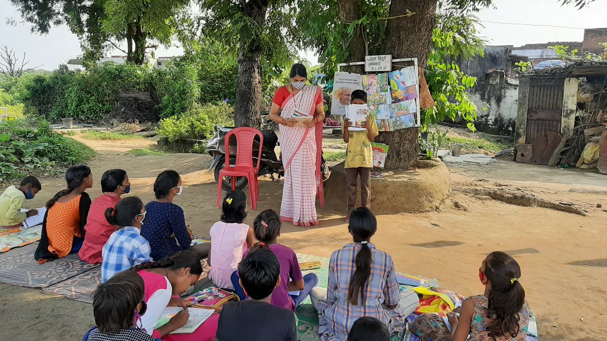 UshaDubey05's tweet image. खुद में वो बदलाव लाइए जो आप दुनिया मे देखना चाहते हैं_ महात्मा गांधी
गांधी जयंती पर हमारी #Mobile_Library
#GandhiJayanti2021