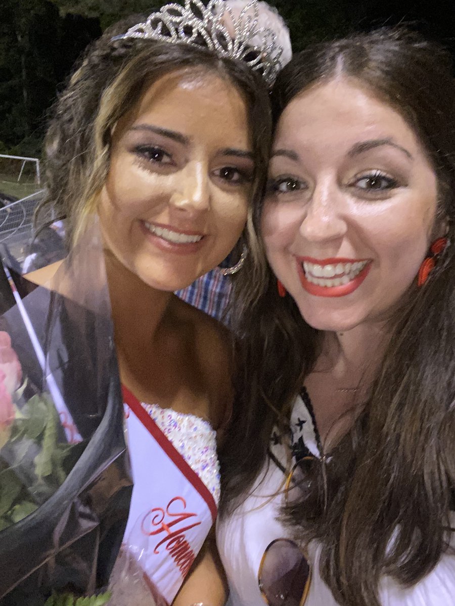 Yesterday was a GREAT day. Students partnered with local businesses. We are AMAZING tacos. My students were BEAUTIFUL. I have the best job, ever. #SRHSHoCo2021 #RSSExtraordinary