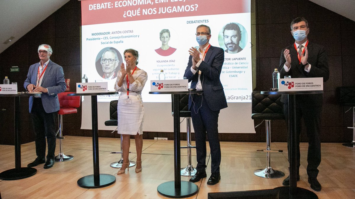 Yolanda_Diaz_'s tweet photo. Hoy en Segovia, en @forodeforos, dialogamos sobre un desafío clave: constituir un contrato social sobre el trabajo de calidad y crecimiento inclusivo.

Un pacto que avance en un horizonte verde, con nuevas oportunidades para los jóvenes y con igualdad entre hombres y mujeres. https://t.co/OJTAopTQ40