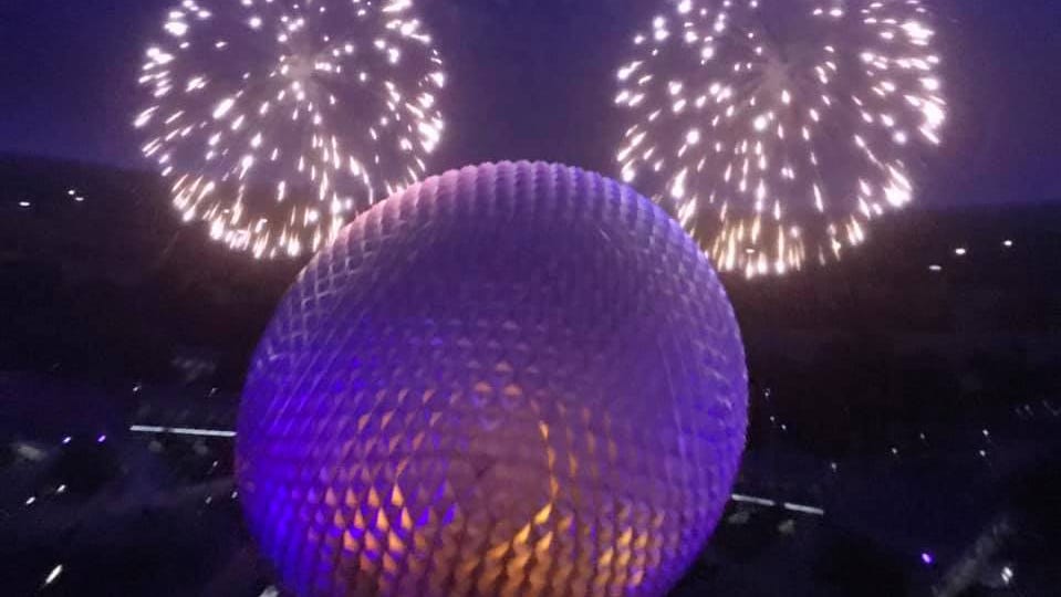 Psst! 10 Walt Disney World 'secrets' and tips ... but don't keep them to yourself dlvr.it/S8nHbP