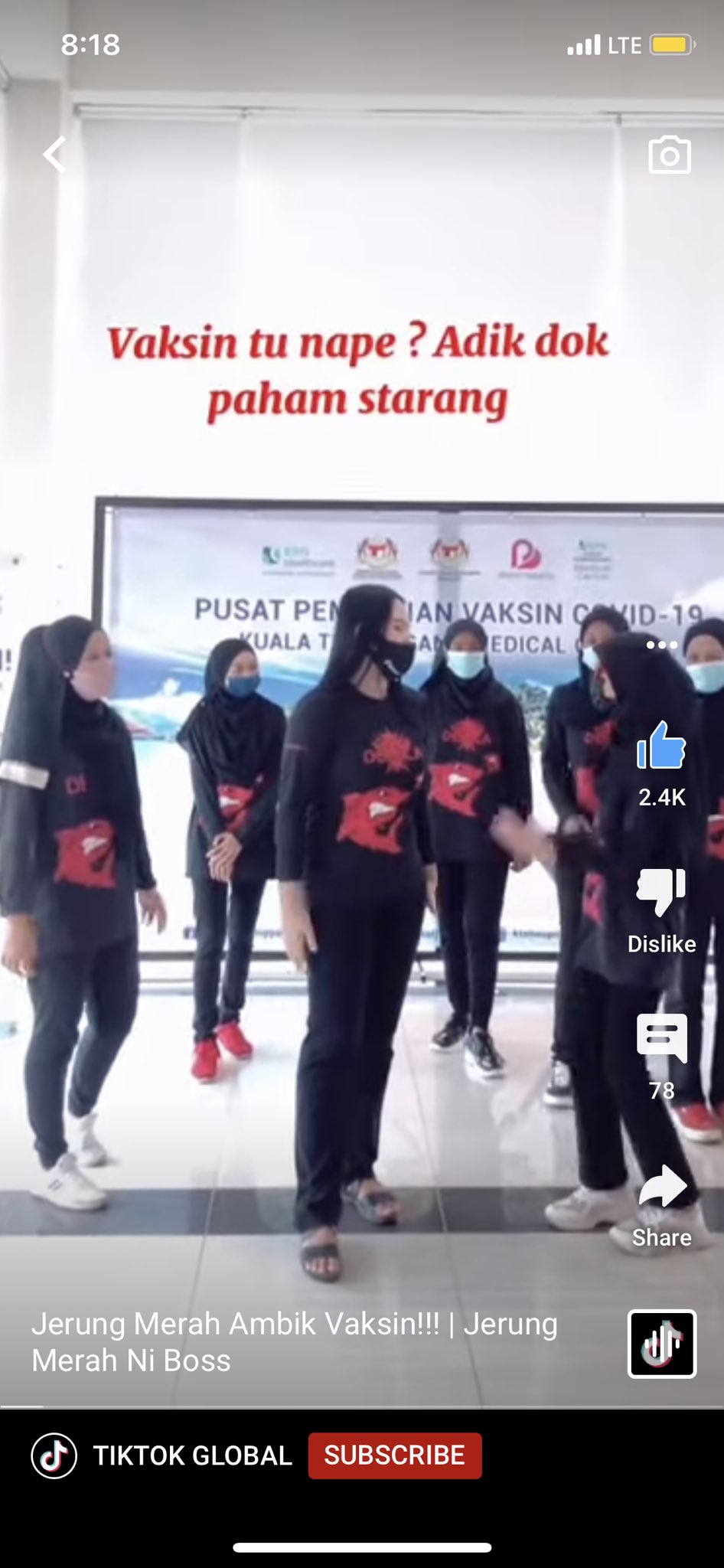 Merah skuad jerung Gigih menari