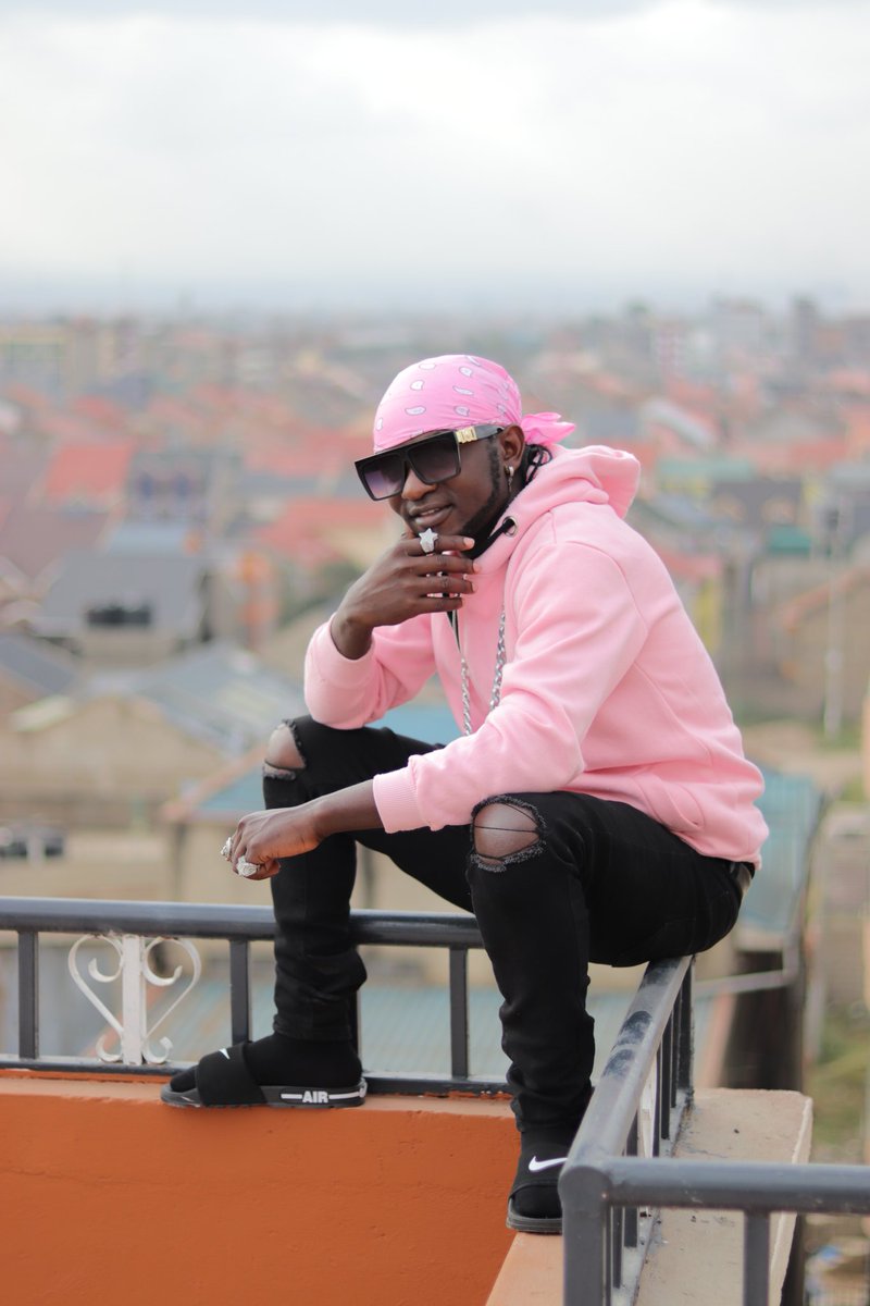 Dj sweet kay NIGGA' FROM HOOD 001/047 CODE 254 

Ukitaka kahawa keti kitako na usubiri ila ukitaka  power inuka go and gerrit.  
Cc: Darassa 👇🏿👇🏿
youtu.be/HARE8bg7zAw