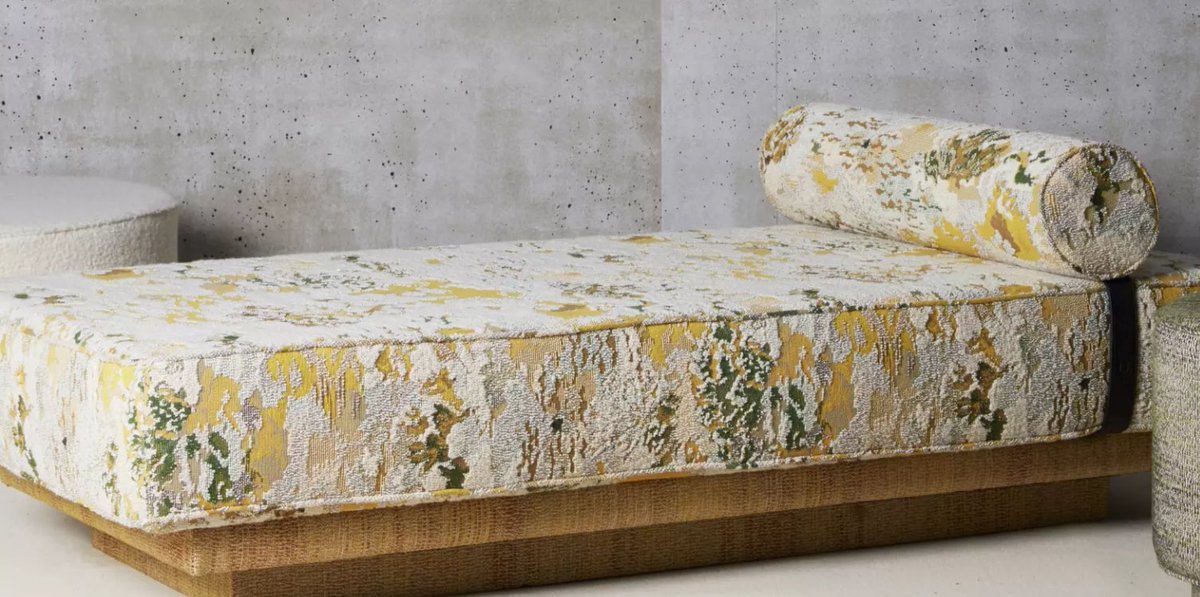 AliUnique2017's tweet photo. weLoveFabric #LONDON #AMUSF #UPHOLSTERY #silk #velvet #wool #boucle #linen #damask 
#interiors #softfurnishings #greeninteriors #blueinteriors #cushions #softfurnishings #upholstery #upholsteryfabric #eclecticfurnishings #magamistuba #vaip #köök #kodudisain #idee #remotework https://t.co/eAApIvany7