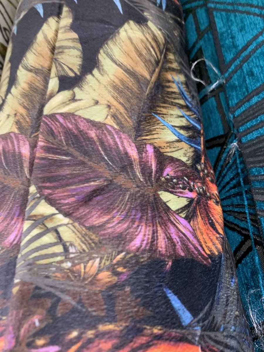 AliUnique2017's tweet photo. #weLoveFabric #LONDON #AMUSF #UPHOLSTERY #silk #velvet #wool #boucle #linen # #silk #velvet #wool #boucle #linen #damask #interiordesignlondon #femalfounders #interiordesignsoutheast #brockleyhome #brockleyhouse #brockleyhomes #croftonpark #honoroak #newcross 
#draperyfabric https://t.co/9uGP3fiW94