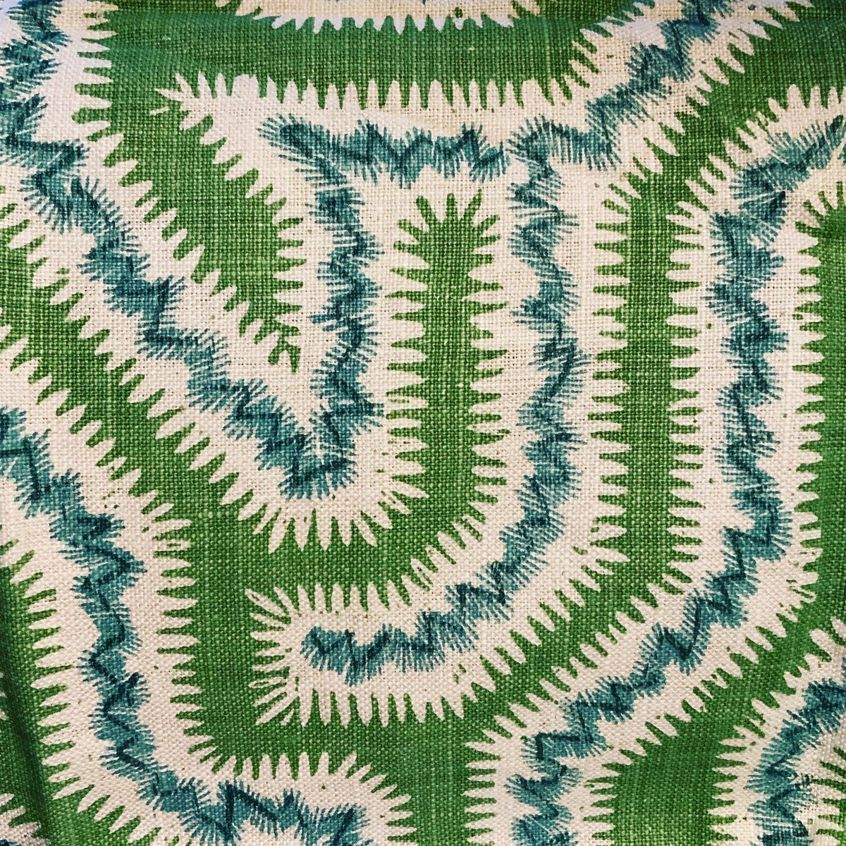 AliUnique2017's tweet photo. #weLoveFabric #LONDON #AMUSF #UPHOLSTERY #silk #velvet #wool #boucle #linen # #silk #velvet #wool #boucle #linen #damask #interiordesignlondon #femalfounders #interiordesignsoutheast #brockleyhome #brockleyhouse #brockleyhomes #croftonpark #honoroak #newcross 
#draperyfabric https://t.co/oHyTu8BtsS