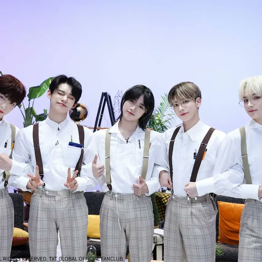 BtsHybe's tweet photo. Actualización de membresías en weverse #txtatastro25concert #txt https://t.co/9JAUhh0DhX