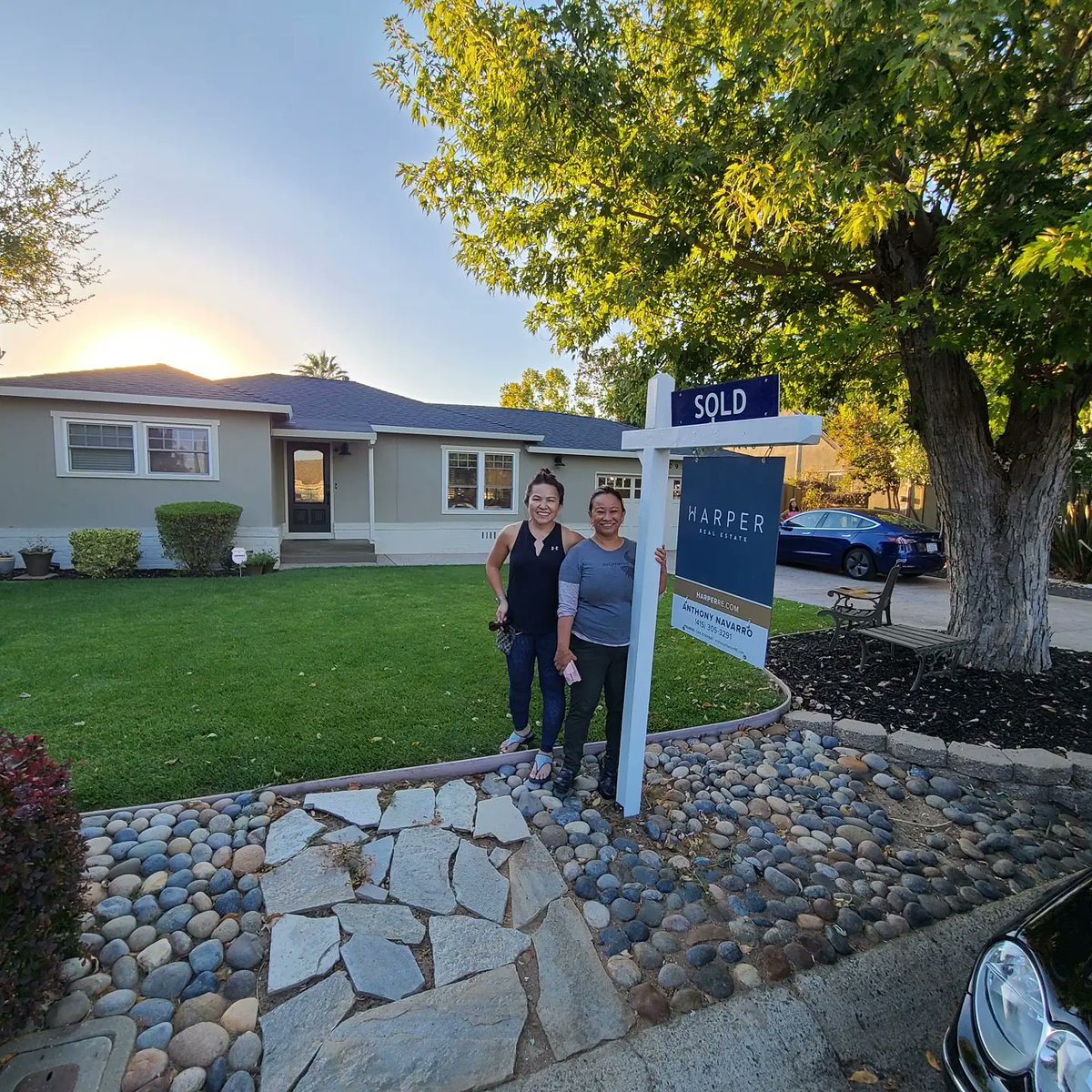 95125Realtor's tweet photo. SOLD!!!! Congratulations to my wonderful clients on the purchase of your new home - Mimi and Nikky!

Happy Birthday to Mimi!!!
#sellinghomes #buyingahome #willowglen #realtor #willowglenrealestate #sanjoserealtor #CampbellRealEstate #coldwellbankerrealty #realestateagent https://t.co/ahlZX0Zb47