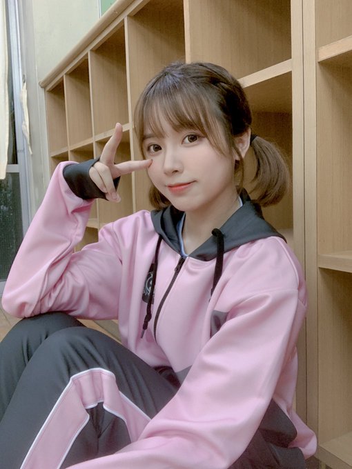 Twitterのコスプレ画像29