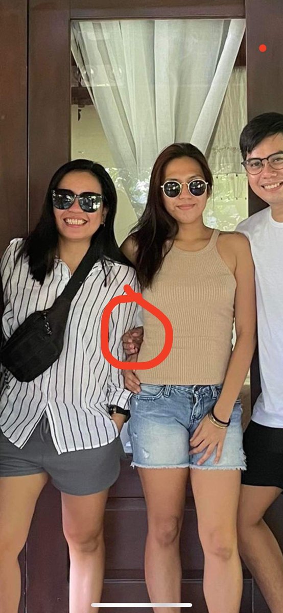 jennykoookiii's tweet photo. @whaianne Mej hadlok sya pero ky knsa ng kamot? https://t.co/zE8f2wio3O