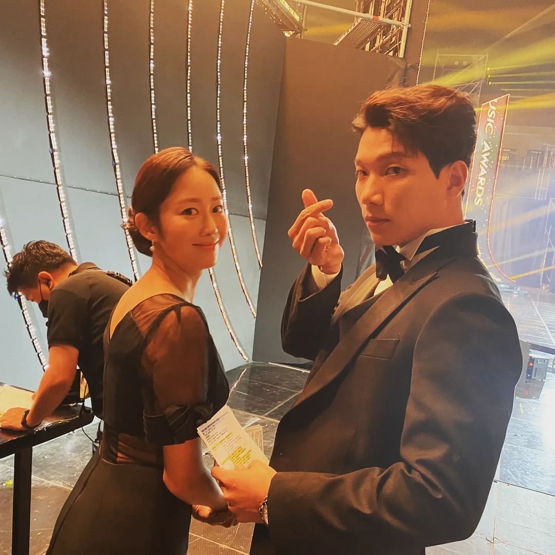 kknphofc's tweet photo. #KimKyungNam &amp; Actress #JeonHyeBin IG updates!💖

#KimKyungNam #김경남 #TMA2021 #TheFactMusicAwards2021 https://t.co/NrK0Iv1g3L