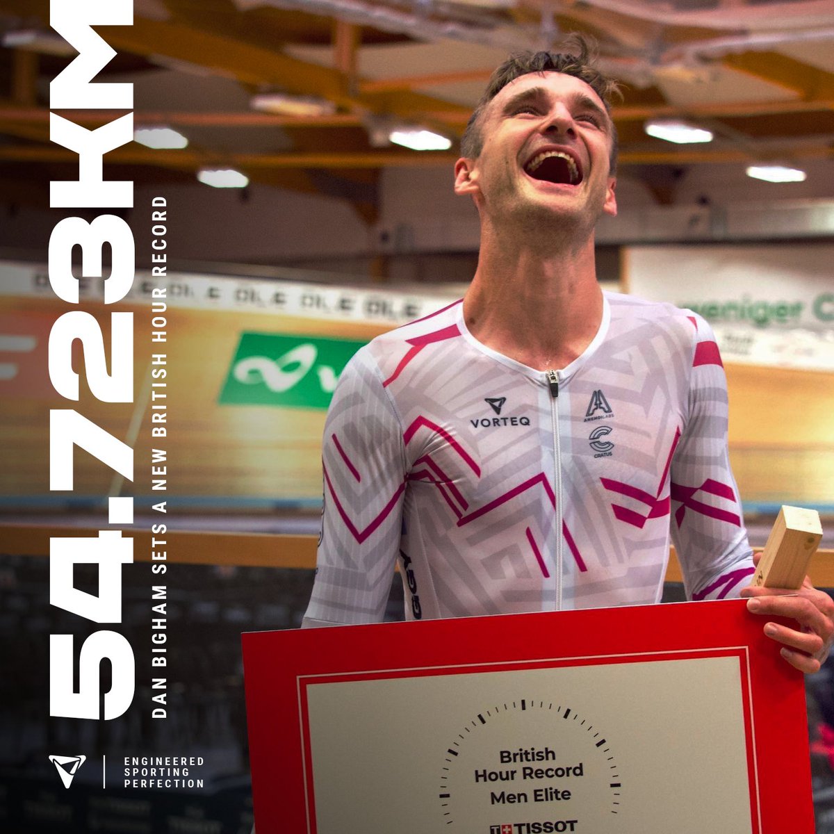 He's done it!!! ⏱🇬🇧 Dan Bigham breaks a six-year old British Hour Record with a brilliantly paced effort at the Grenchen track in Switzerland.

#vorteqsports #engineeredsportingperfection #performancetech #britishhourrecord #skinsuit #aero 📸 - James Huntly