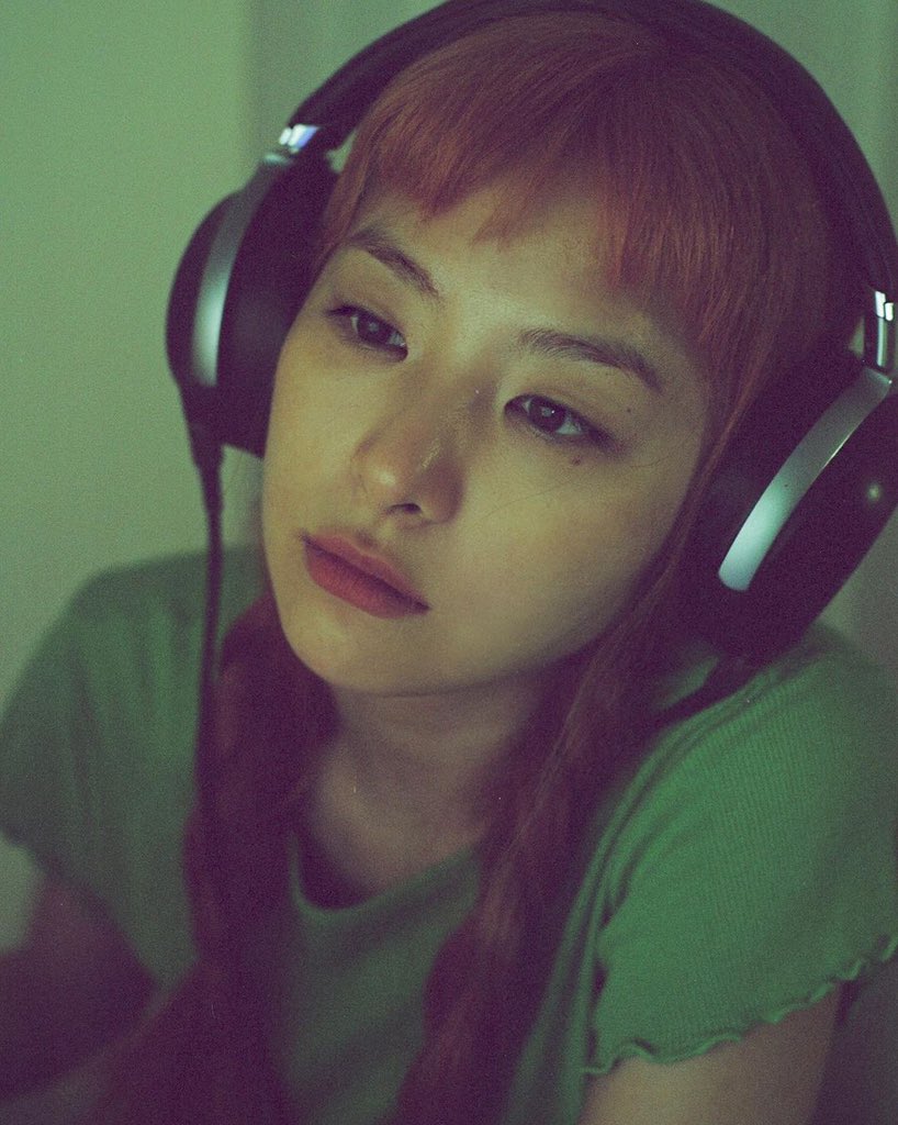 SEULGI_TH's tweet photo. ซึลกิกับไวบ์รักแรก https://t.co/11mmHFmKQh