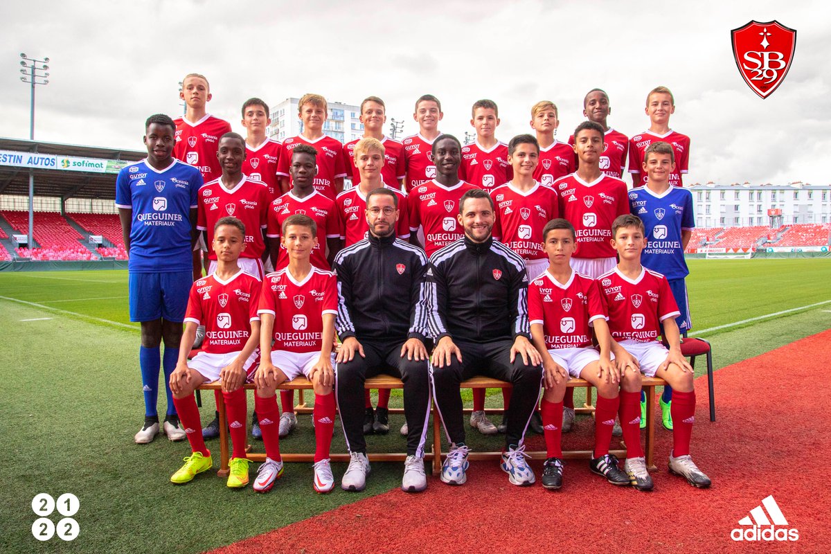 RayanAllot's tweet photo. U14 SB29 - Saison 21/22 - G08
10ème saison d'éducateur avec les Ty-Zefs ⚔️🔴⚪️ https://t.co/LVfAz4rycF