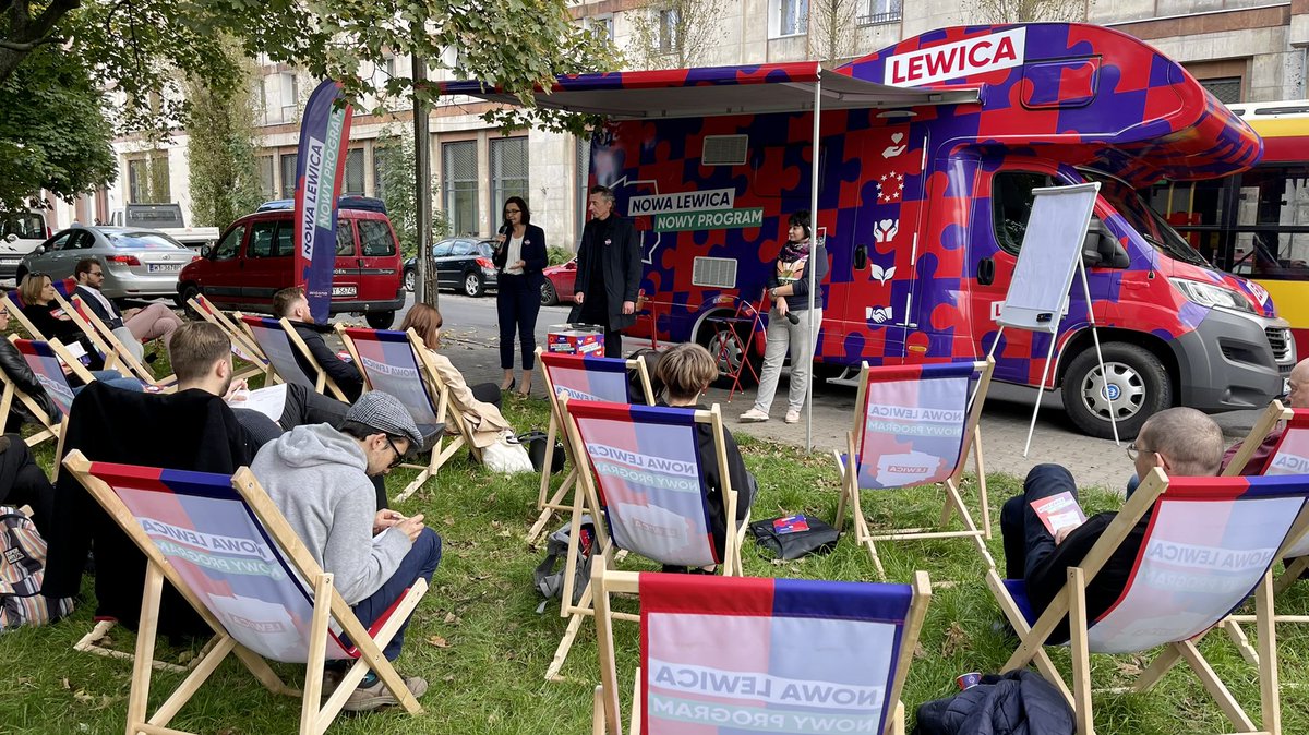 dobrogowski_'s tweet photo. Rozpoczynamy konsultacje programowe #NowaLewica - #NowyProgram w Warszawie!
🌳 Polska Zielona, 🏳️🌈 Polska Tolerancyjna, 🤗 Polska Szacunku
#ŁączyNasPolska https://t.co/HT1uMZoXHu
