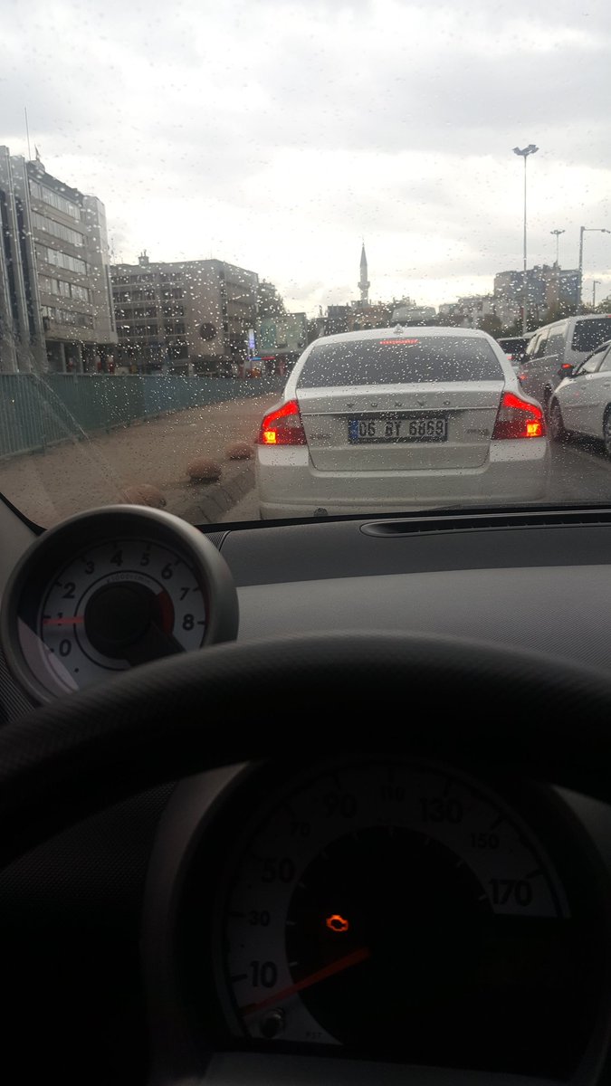 Sibeltrhn's tweet photo. Istanbulu artik terketme vakti gelmiştir https://t.co/flh5zLo2R8